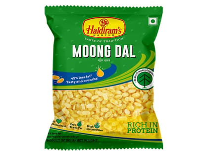 Haldiram's Moong Dal Namkeen - 1 kg - Pack of 2 Haldiram's Moong Dal Namkeen - 1 kg - Pack of 2