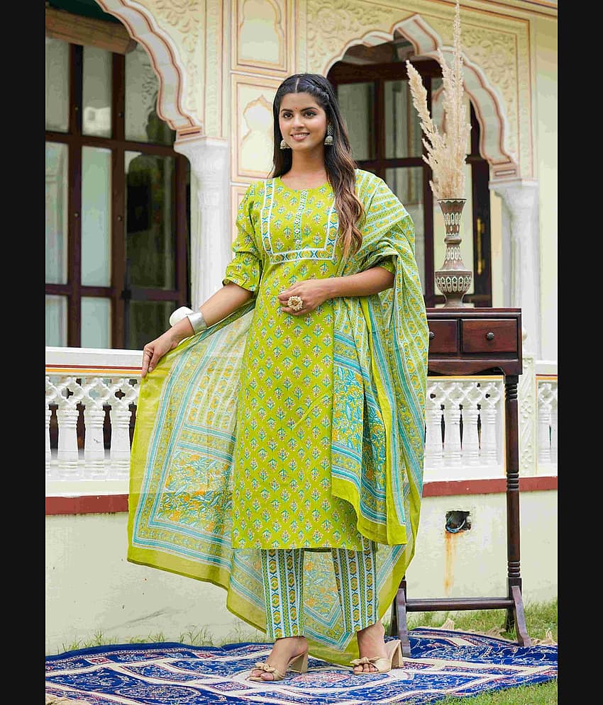 Yash Gallery Rayon Printed Kurti With Pants Women's Stitched Salwar Suit - Green ( Pack of 1 )