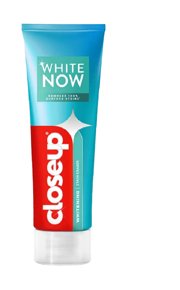 Closeup White Now stain Eraser Toothpaste