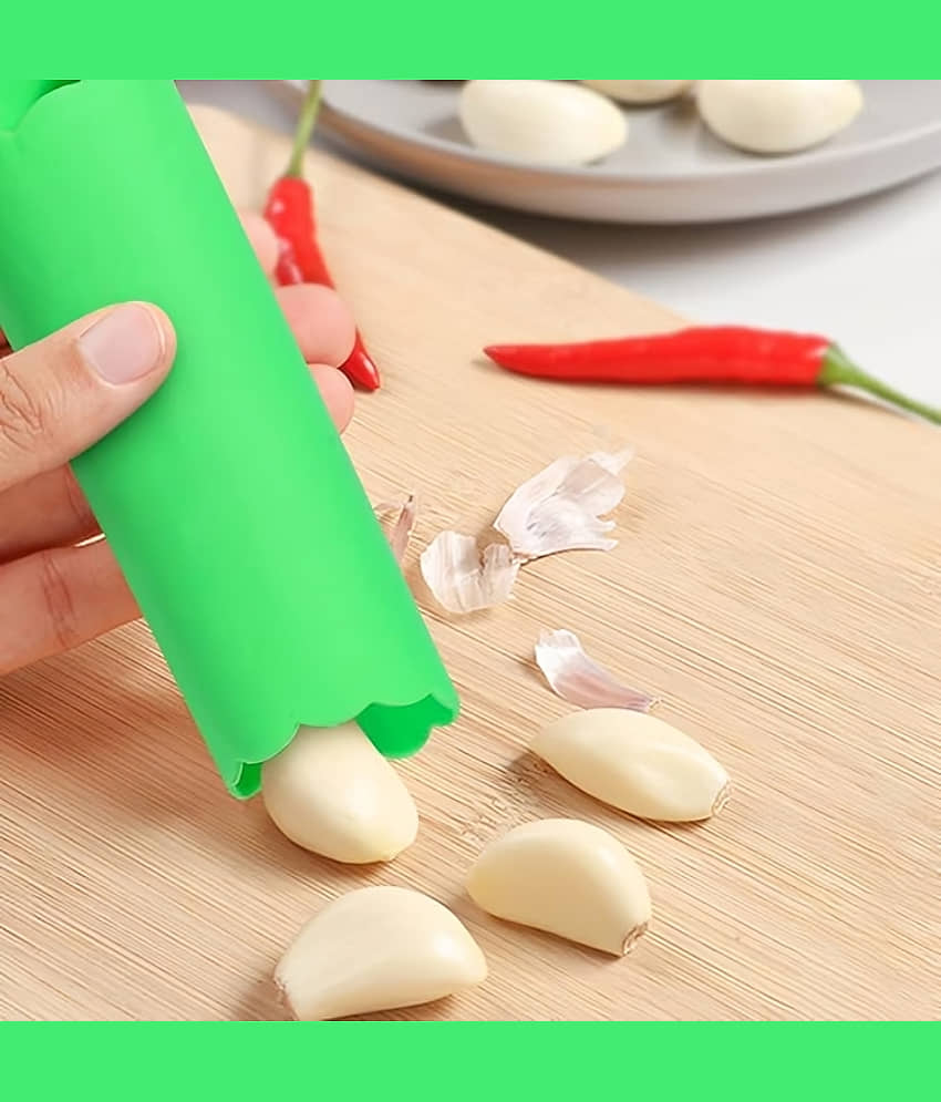 Dust N Shine Garlic Peeler Easy and Quick to Peel Garlic Cloves with The Best Silicone Tube Roller (pack of 1)