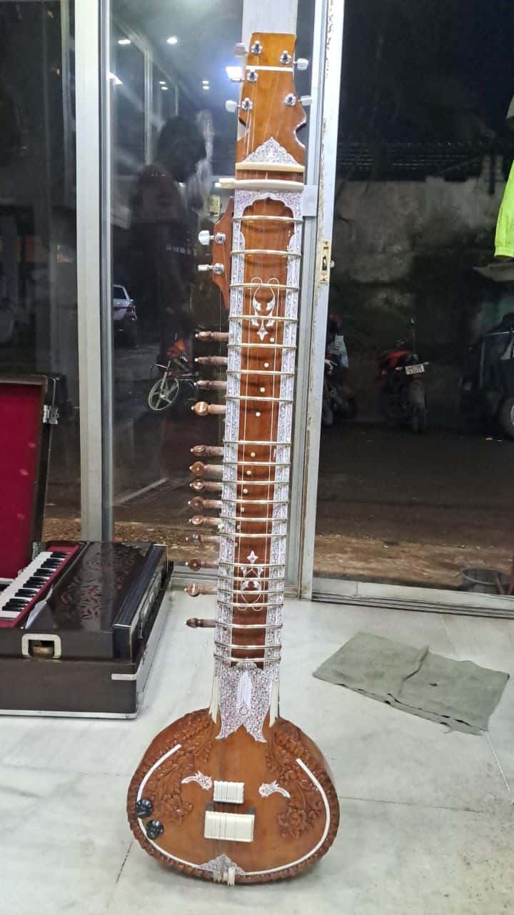 Flat Electric Sitar