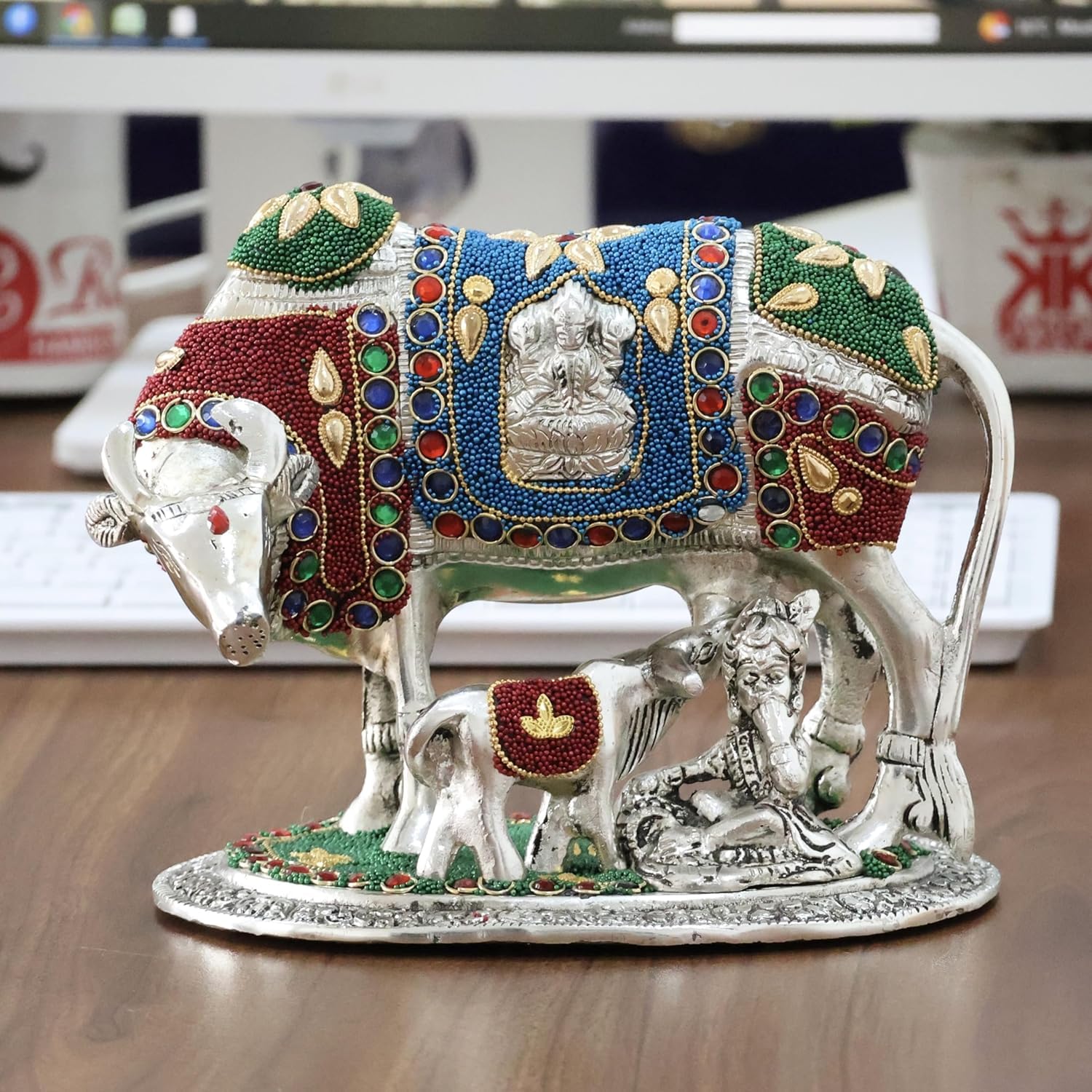 Dreamkraft Gold Plated Kamdhenu Cow with Calf Idol | Metal Statue for Home Decor, Mandir, Puja Room, Office | Good Luck Gift Showpiece for Vastu, Feng Shui & Table Decor