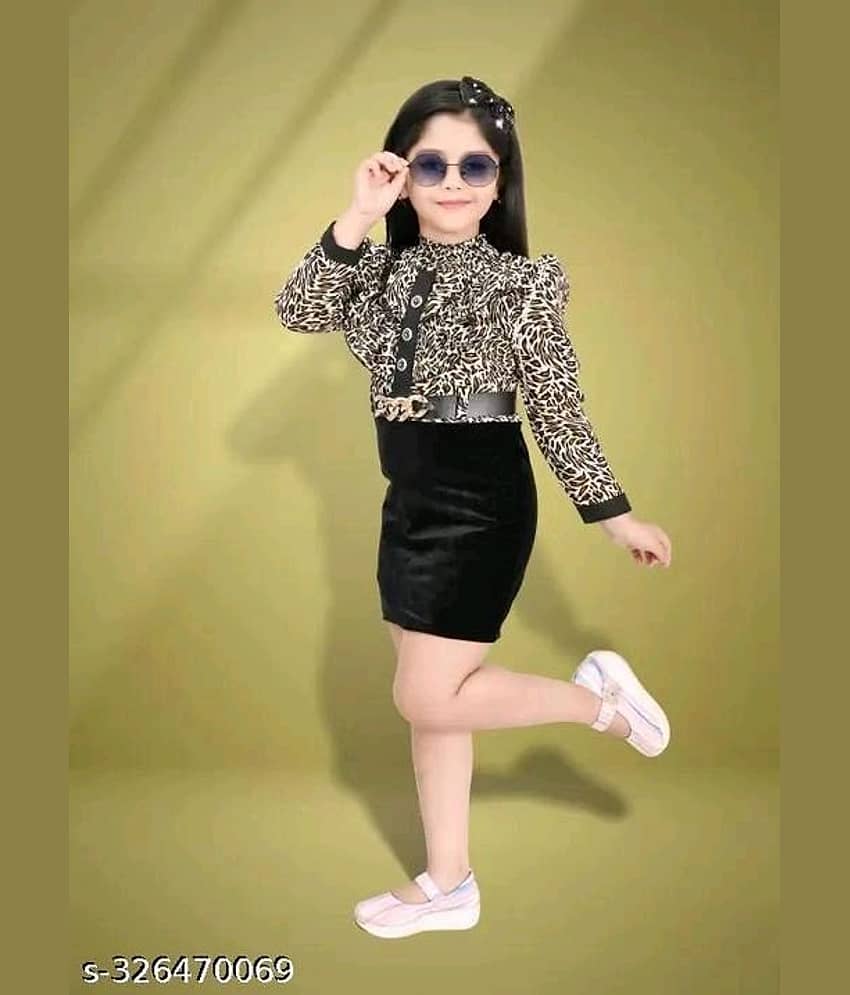 Mullick the designer Velvet A-line Dress For Girls ( Pack of 1 , Black )