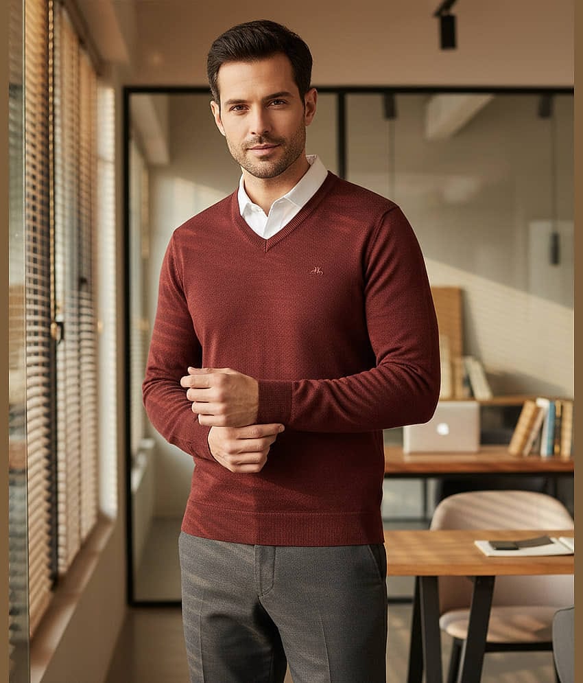 98 Degree North Woollen Blend V-Neck Men's Full Sleeves Pullover Sweater - Grey ( Pack of 1 )