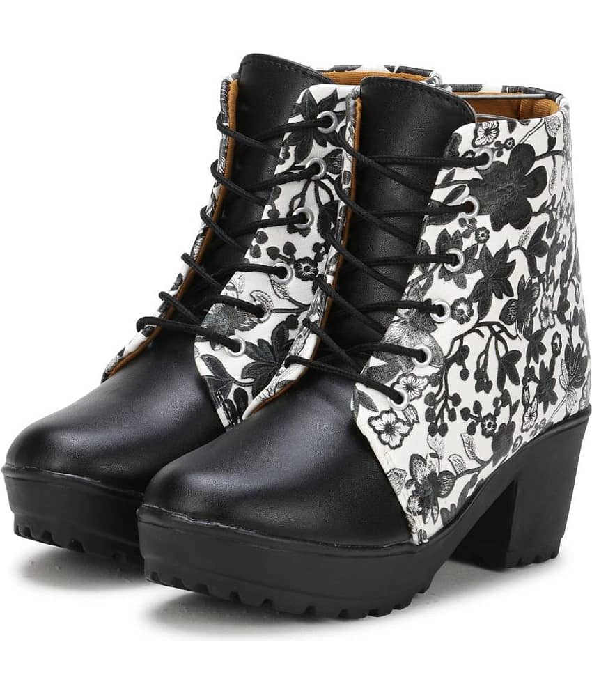 Commander - White Women's Ankle Length Boots