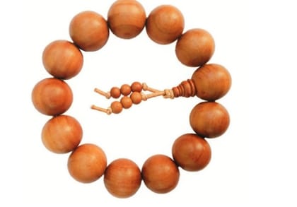 16 MM White Aus. Sandal Bracelet