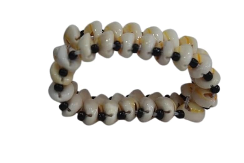 Handcrafted Natural Shell Bracelet, White with Black Beads, Traditional Beach Style, Elastic Band