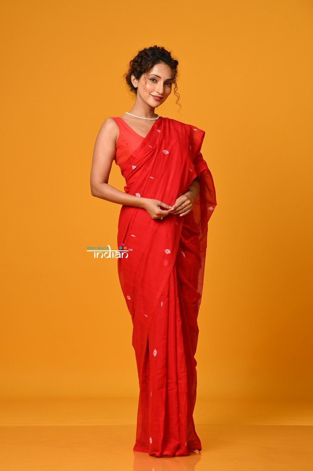Param Sundari ~ Pure Cotton Jamdhan Handloom Saree ~ Red