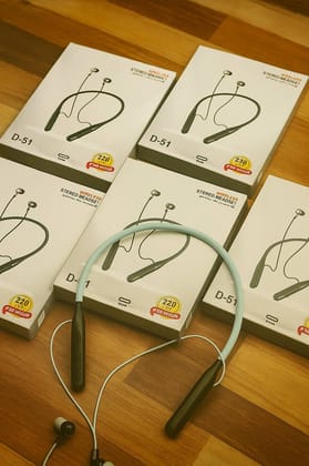LK Gold D-51 Wireless Bluetooth Neckband Earphones with Mic, Deep Bass Stereo Sound, Magnetic Earbuds & Long Battery Backup