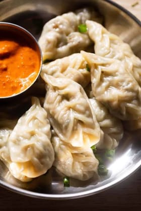 Vegetable Momos with Spicy Chutney - 500 gm - One pack of Vegetable Momos