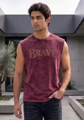 Hue Nox Men's Maroon Brave Graphic Oversized Vest Tank