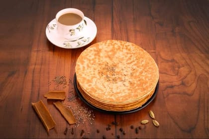 Raiyoli Sada Khakhra No Preservatives Ready to Eat  for Breakfast Easy Snacks - Pack of 2 - 200gm  (14-15 Pcs) each