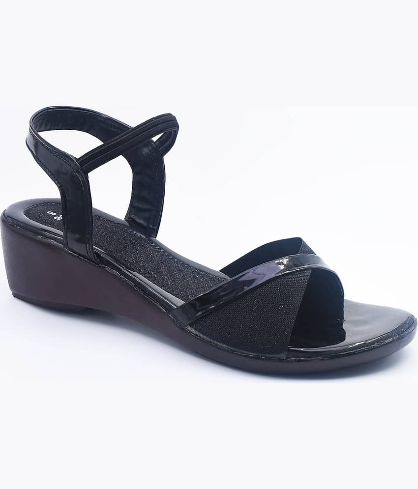 IndiForce Black Women's Sandal Heels