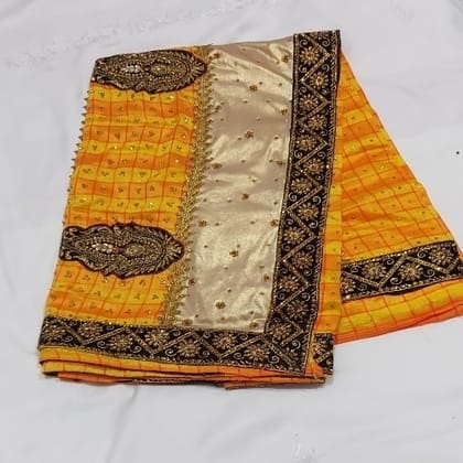 Beautiful ? Yellow Saree With Blouse