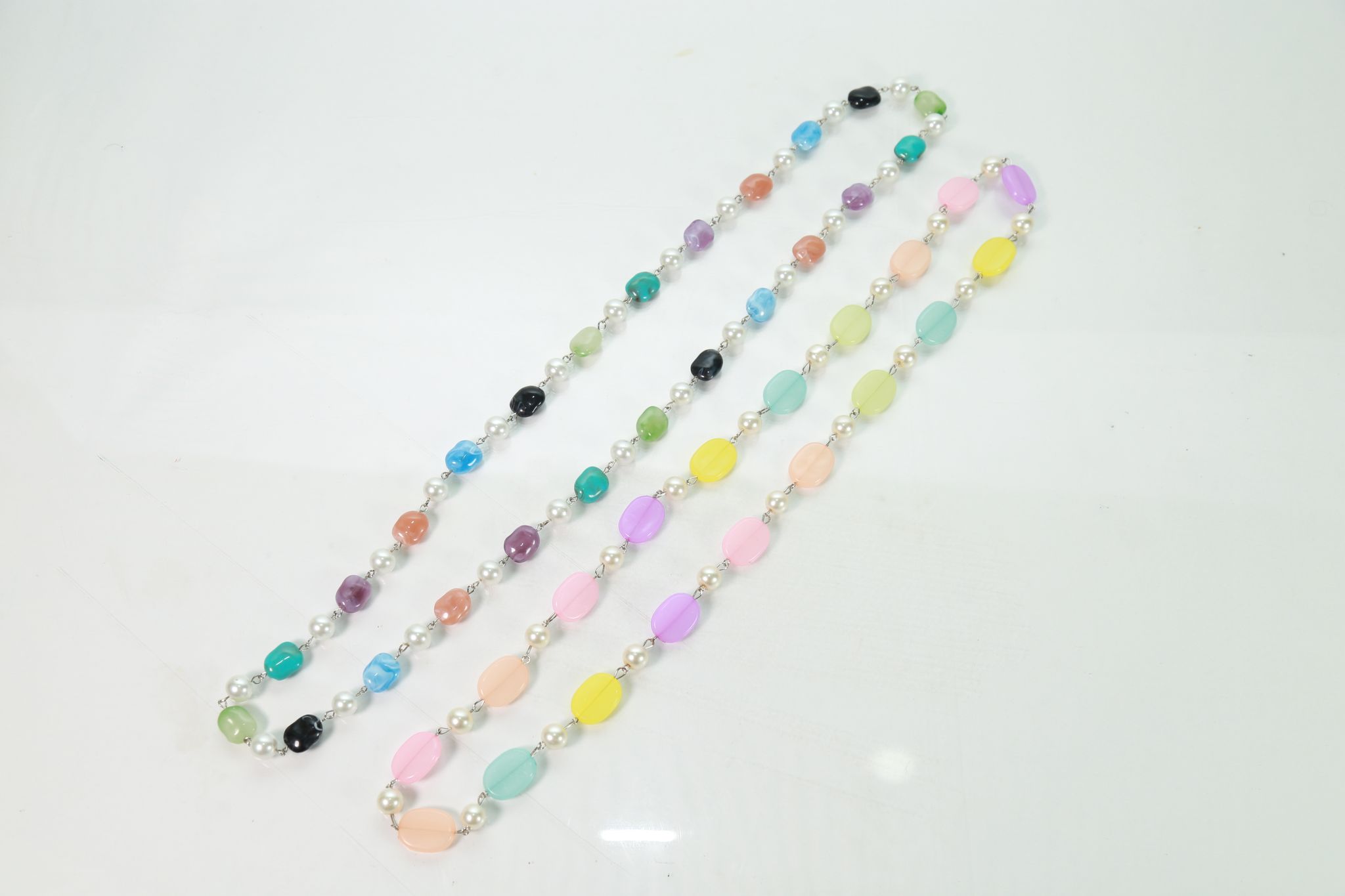 Beads & Shell Necklace 1 Set Each