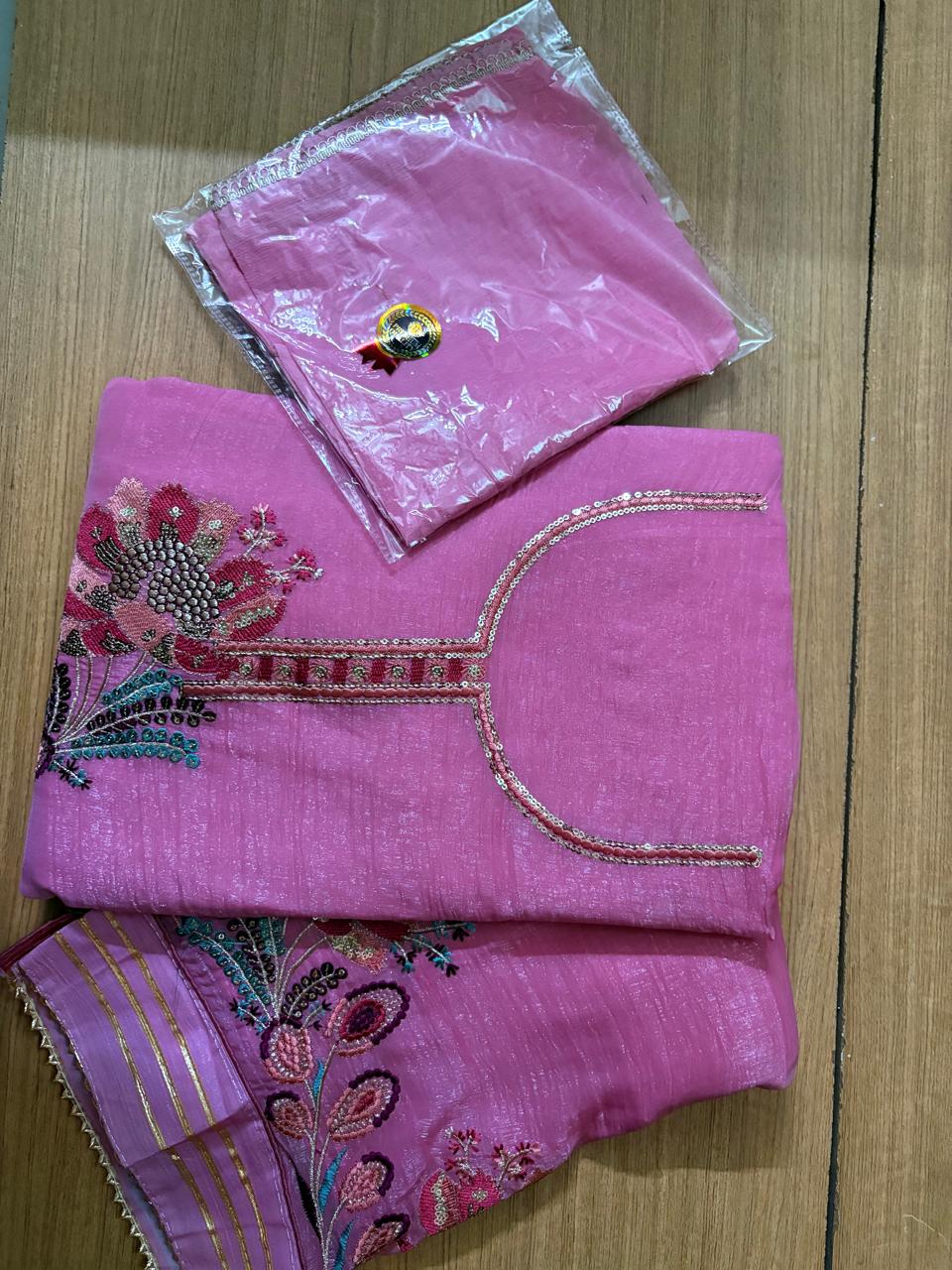 Pakistani suit