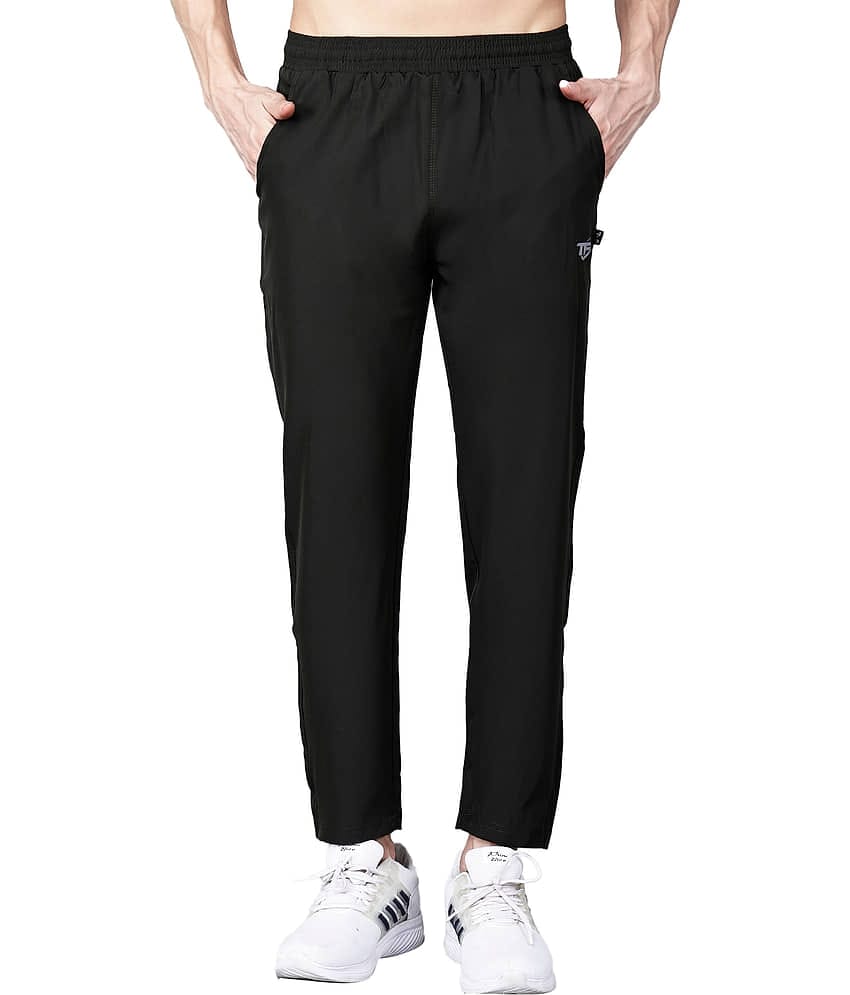 Texfro Black Cotton Blend Men's Sports Trackpants ( Pack of 1 )
