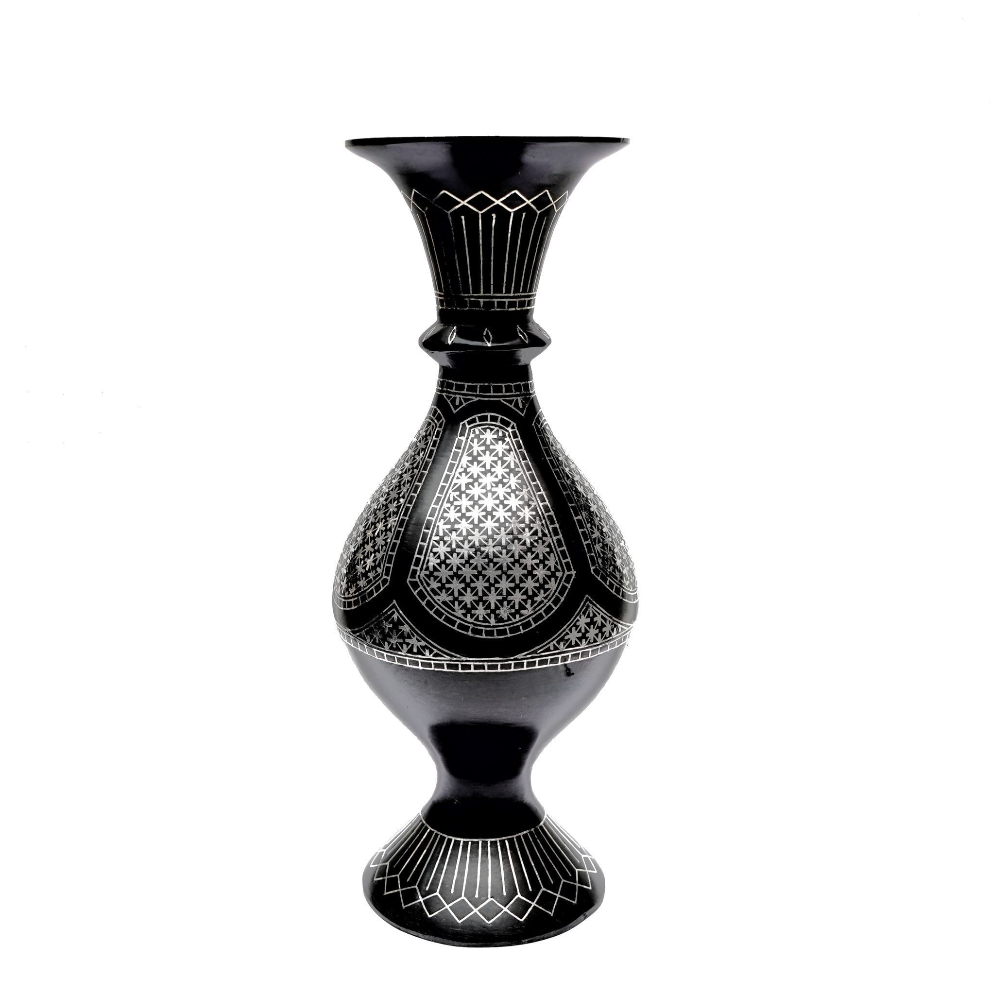 Bidri Work Lattu Vase (1TMTDCOKA08501)