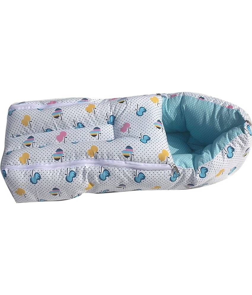 aurapuro Multi-Colour Flannel Hooded Baby Blanket ( Pack of 1 )