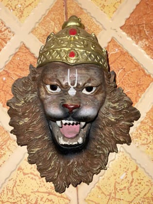 Godhan Narsingh Bhagwan Idol from Cow Dung (1 Unit) | Hand-Painted Eco-Friendly Gobar Murti | For Pooja Room, Home Decor & Vastu