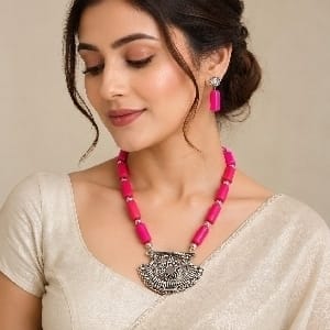 Moumita's jewel crafts