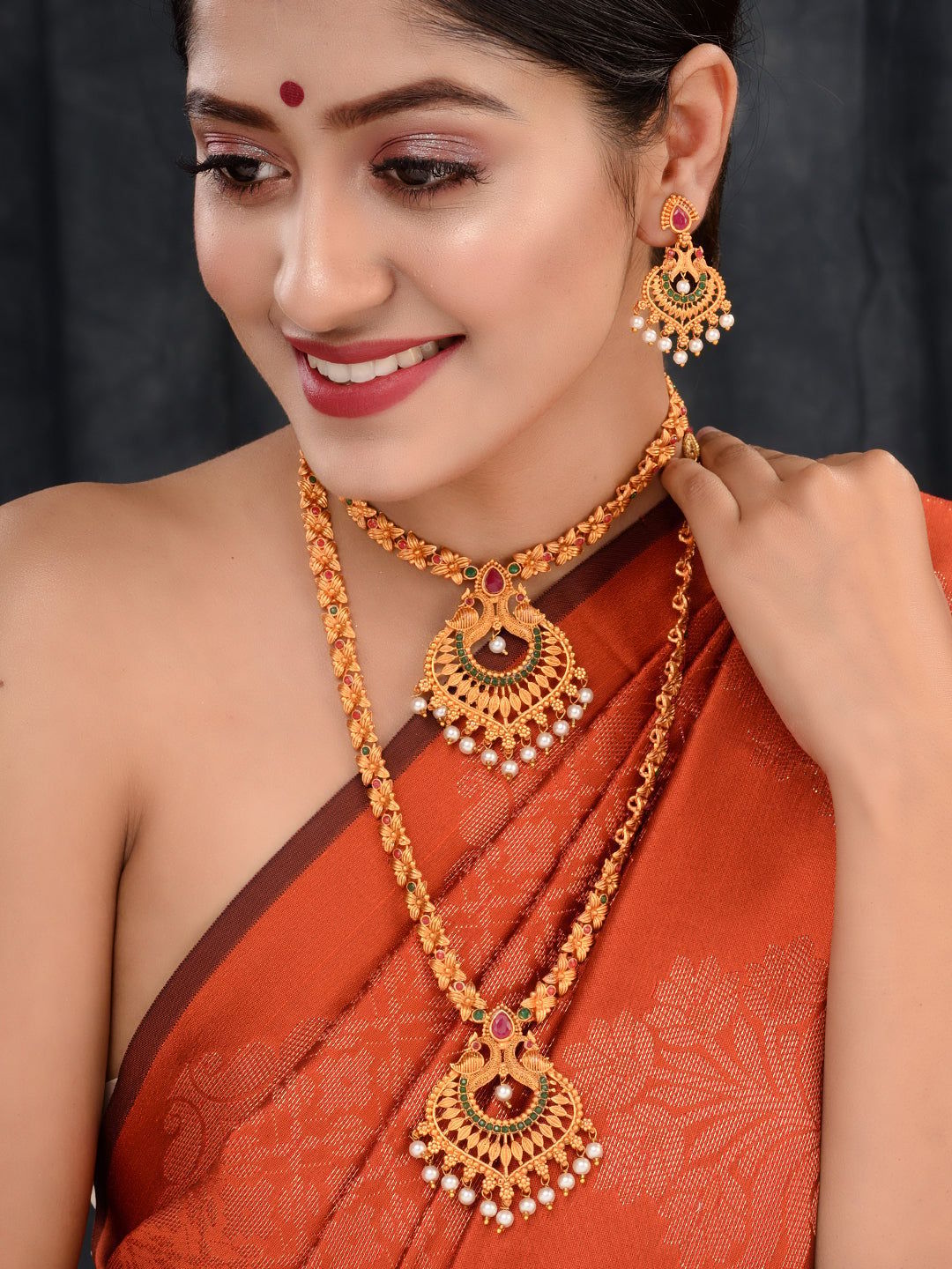 Gold Toned Grand South Indian Imitation Bridal Temple Jewellery Set