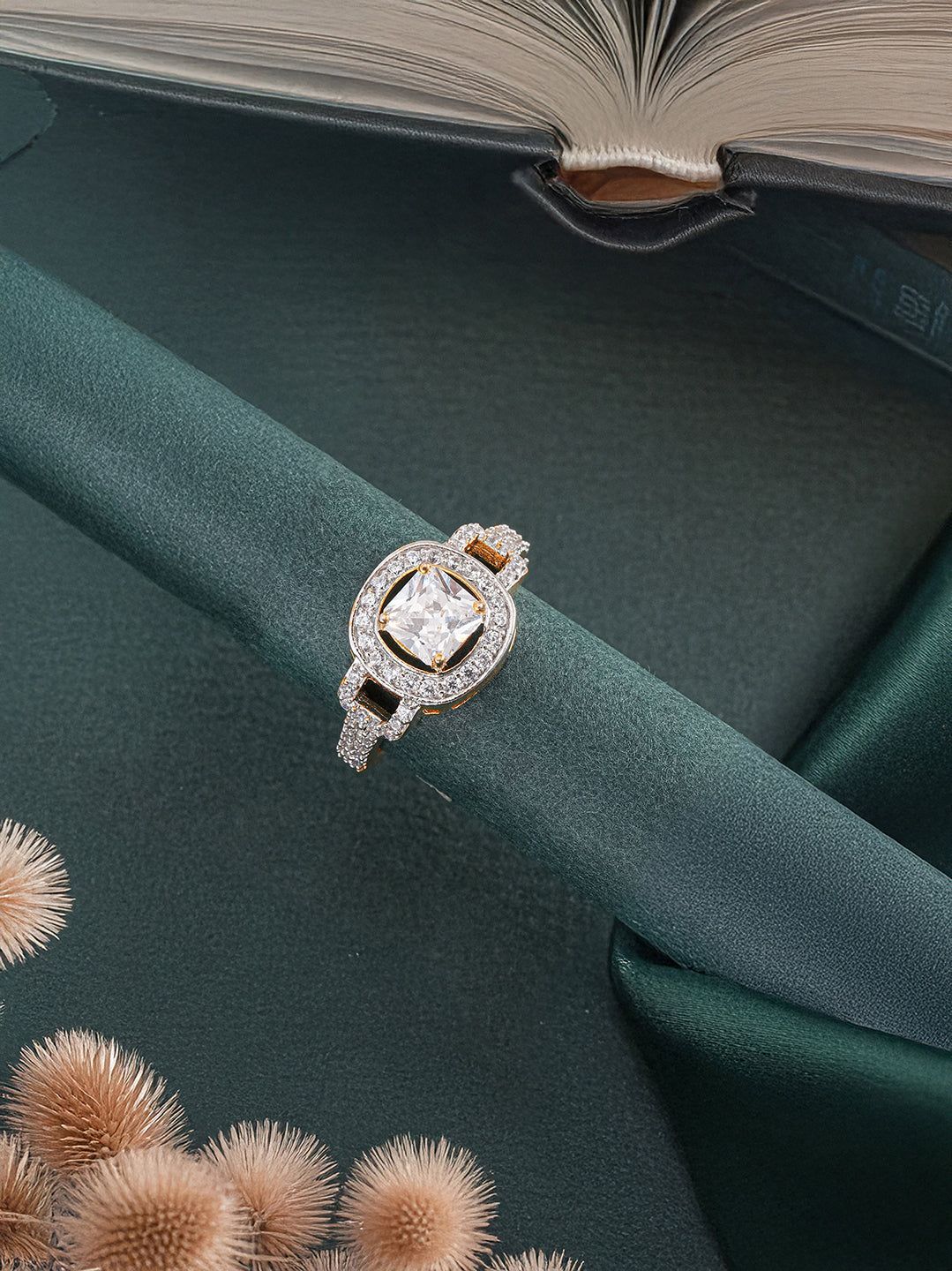 Gold Plated  Princess Cut  Zircon Studded Link Minimal Adjustable Propose Engagement Finger Ring