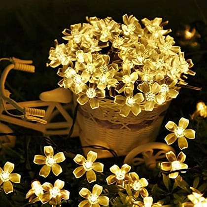 GLOWSERIE Warm White Flower LED String Lights – Decorative Fairy Lights for Home & Garden GLOWSERIE Warm White Flower LED String Lights – Decorative Fairy Lights for Home & Garden