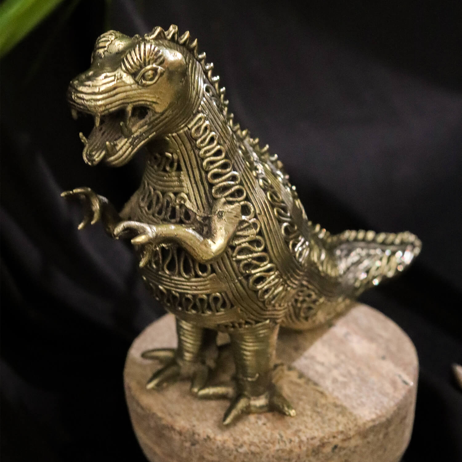 Dhokra Crafted Dinosaur