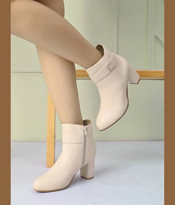 Sir Corbett Cream Women's Ankle Length Boots