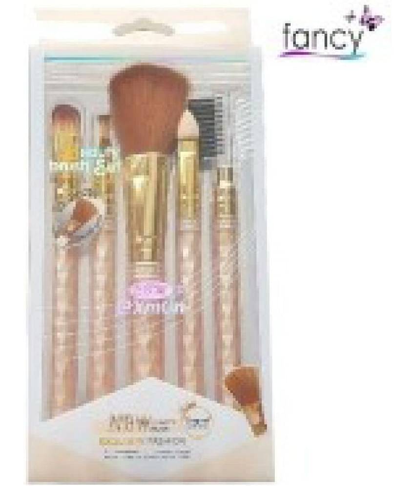 Classic. Synthetic Foundation Brush,Concealer Brush 5 no.s