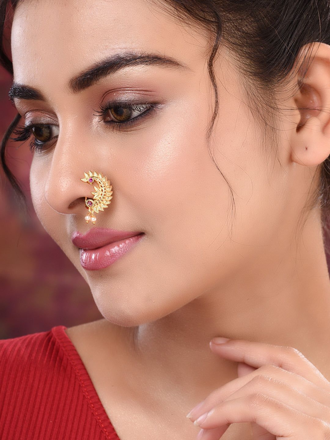 Gold toned Red stone Studded Marathi Nath Nosepin