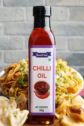 Somchai Chilli Oil (200g) | Infused Red Chilli Heat | Versatile Seasoning