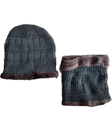 Whyme Fashion Gray Knitted Fur Combo