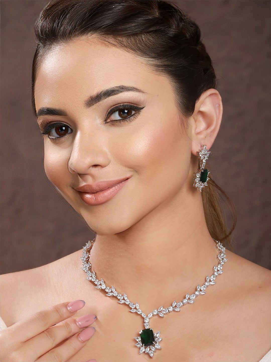 Silver Plated Green AD Studded Floral Necklace