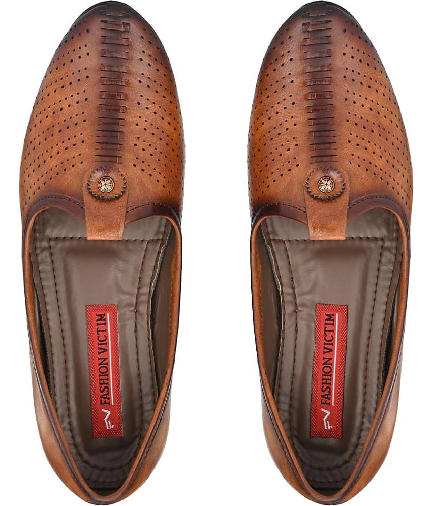 Fashion Victim - Tan Men's Mojaris