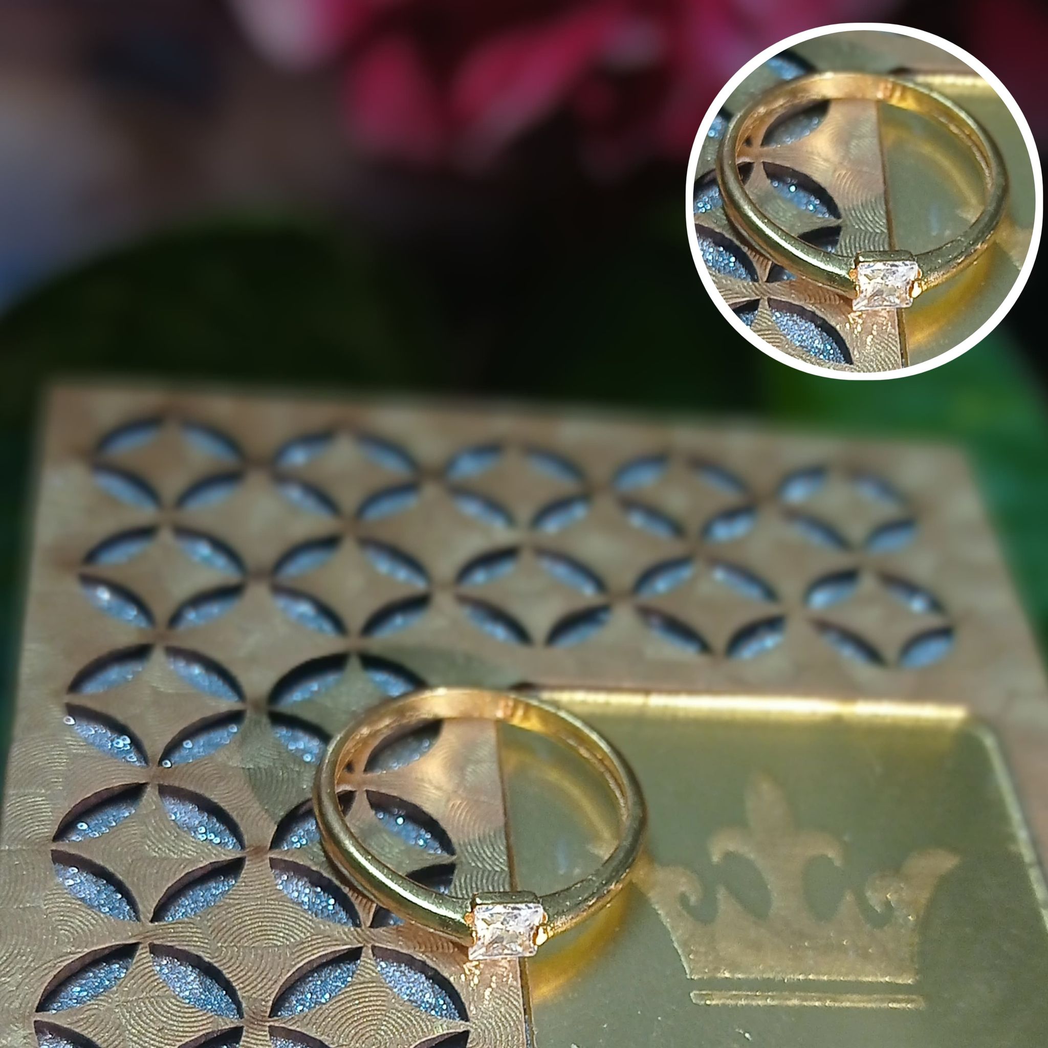 Sophisticated Gold Plated Solitaire Ring with Square Zircon for Women – Adjustable, Elegant Design