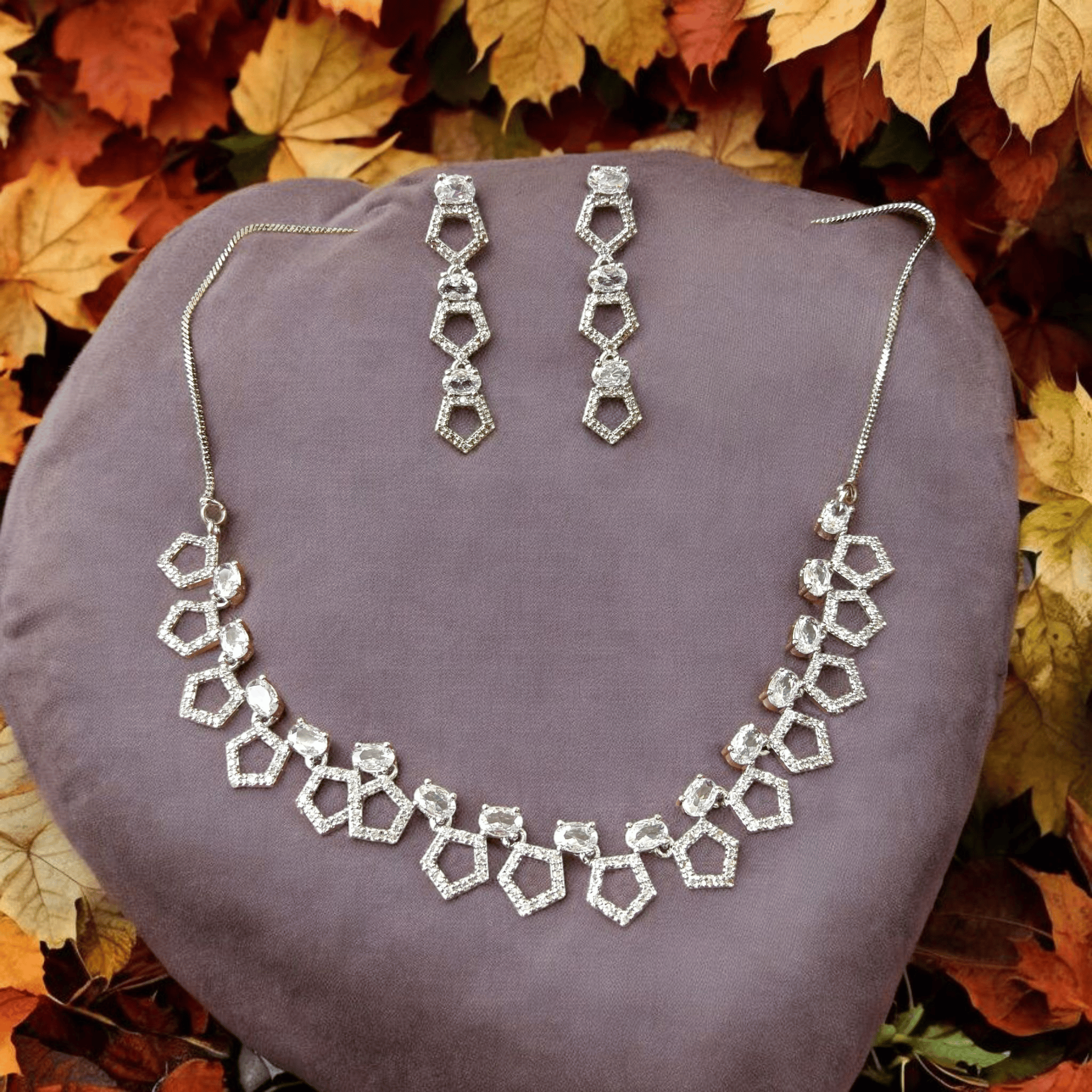 Ellnora's Stunning Cubic Zirconia Necklace and Earrings Jewelry Set in Silver Tone