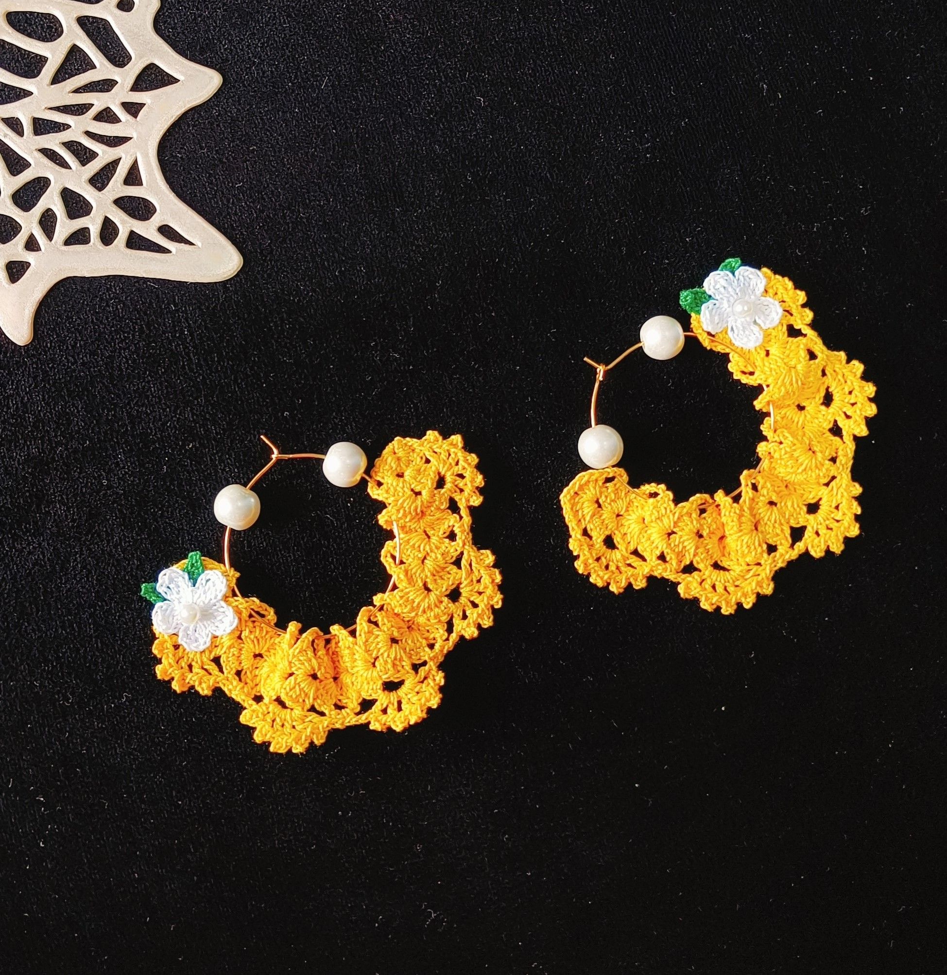 Unique Handmade Crochet Earrings with Pearls and White/Contrast color Flowers