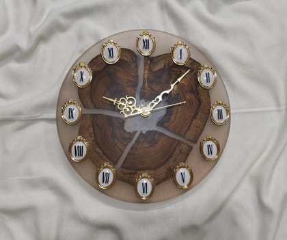 Unique Epoxy Resin Wood Wall Clock with Roman Numerals Unique Epoxy Resin Wood Wall Clock with Roman Numerals