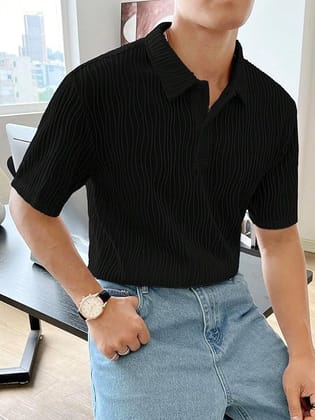 Men's Casual Pleated Polo Shirt - Black Men's Casual Pleated Polo Shirt - Black