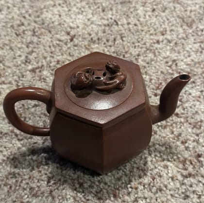 Traditional Chinese Teapot Traditional Chinese Teapot