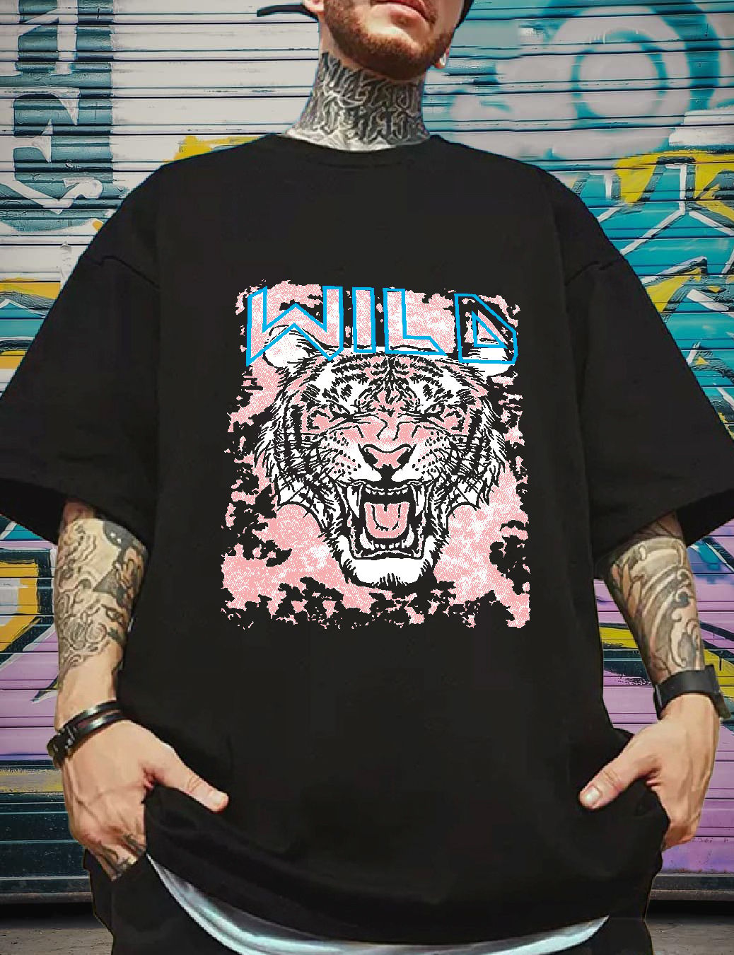 Scott Fincher Oversized Men's black t-shirt with a graphic of a tiger's face and the word "WILD" written in blue letters : AA(ARN)BLACK_59