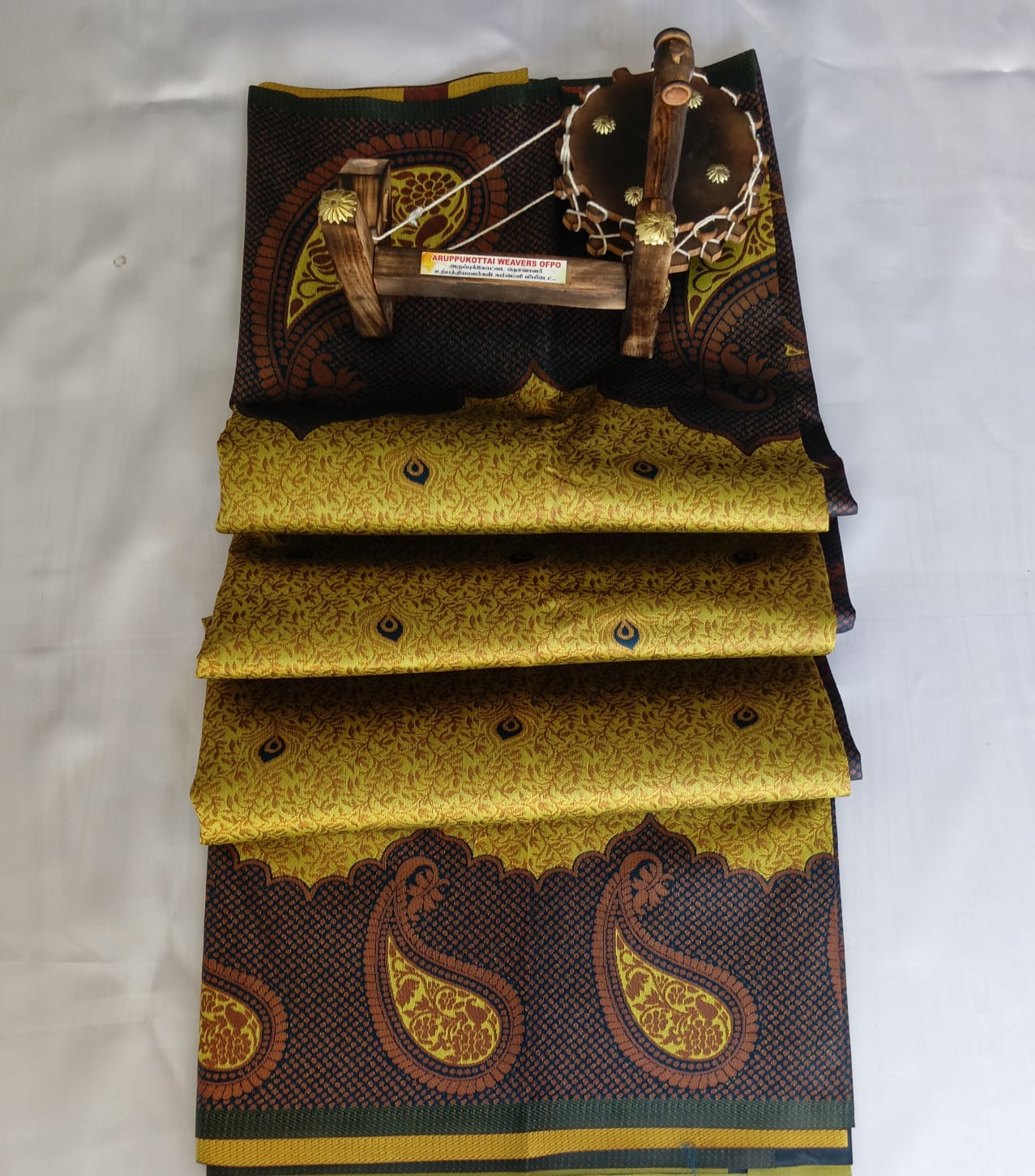 Kubera Silk Cottton Saree&nbsp;with Blouse - Green colour