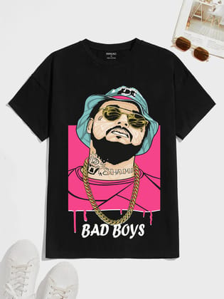 SCOTT FINCHER Men's Black T-shirt with a graphic of a man wearing a hat and sunglasses with the text "Bad Boys" underneath : AA(HSR)BLACK_150 SCOTT FINCHER Men's Black T-shirt with a graphic of a man wearing a hat and sunglasses with the text "Bad Boys" underneath : AA(HSR)BLACK_150