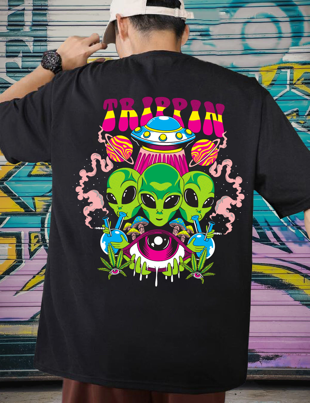 SCOTT FINCHER Men's Black Cotton Short Sleeve T-Shirt with Trippy Alien Graphic : AA(ARN)BLACK_147