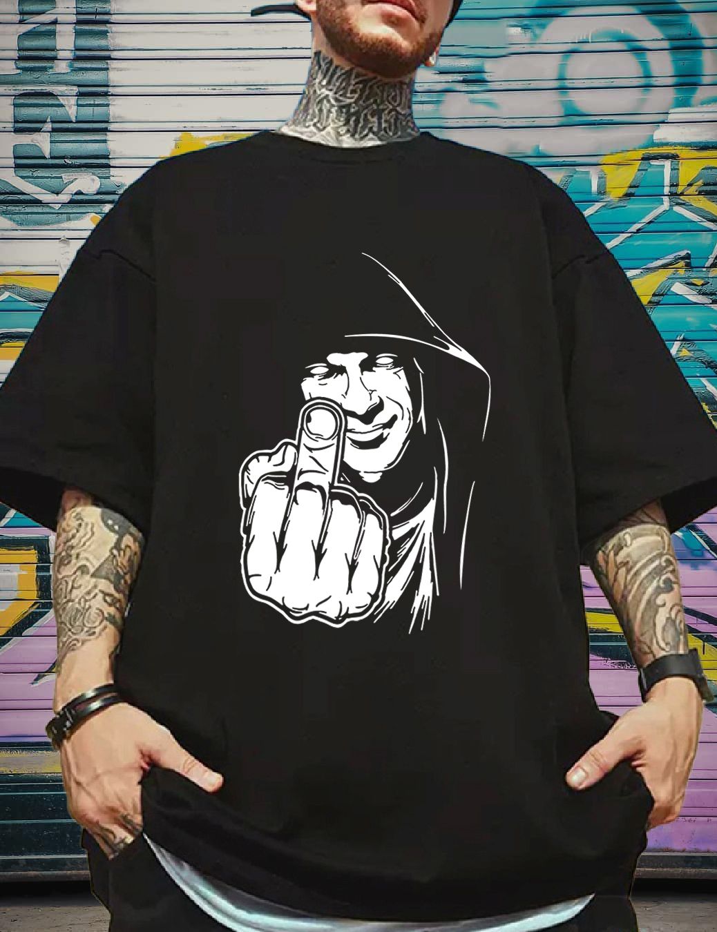 SCOTT FINCHER Men's Black T-Shirt with a Graphic of a Man Giving the Middle Finger : AA(ARN)BLACK_155