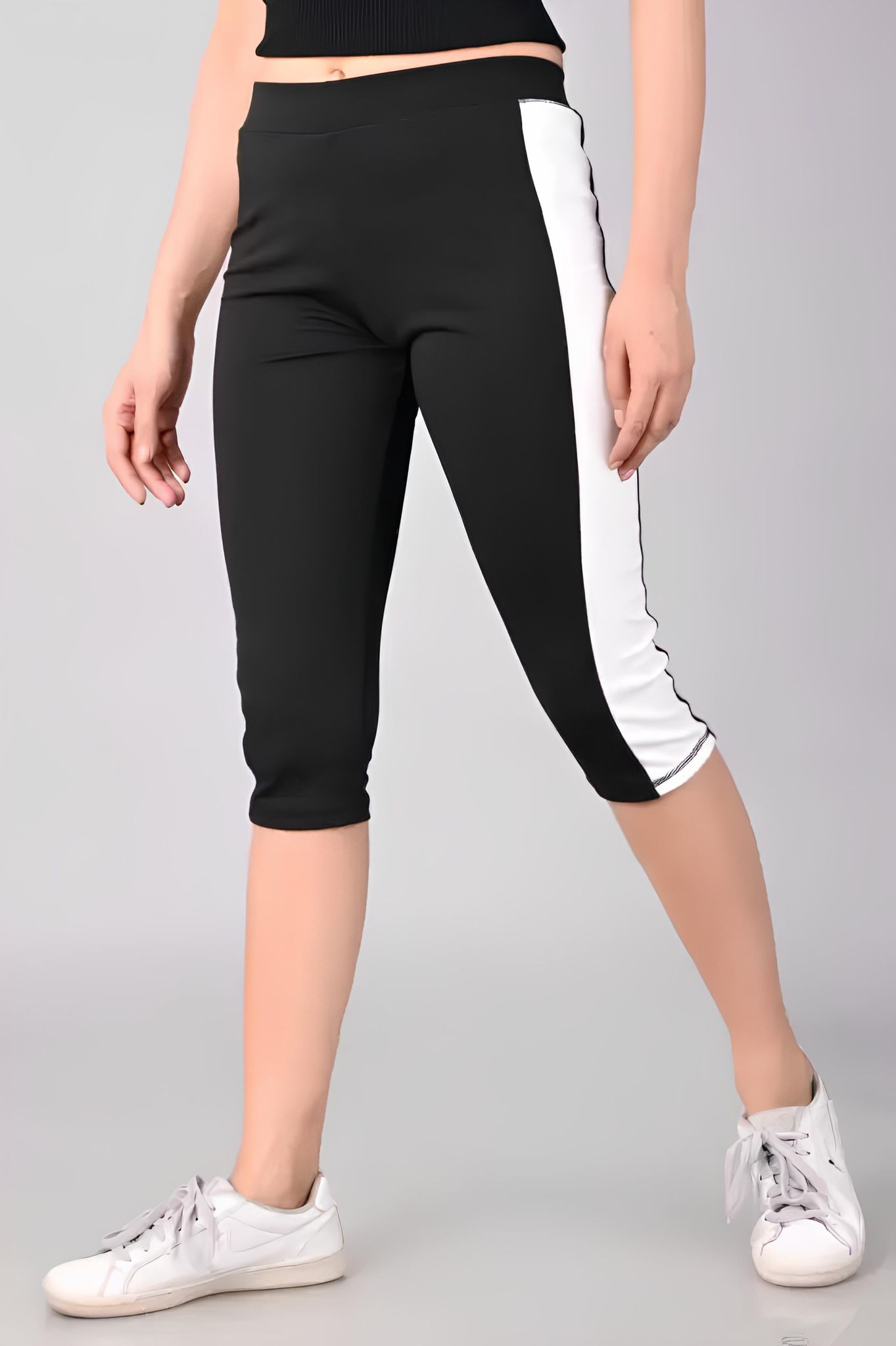 WUGO::Latest Trendy Women Sports Capri |Running Capri |Yoga-Gym Capri |Games and Playing Capri |Workout Capri For Women's & Girls (Imported Lycra 250-GSM)