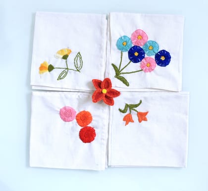 Set of 4 Hand Embroidered Floral Handkerchief
