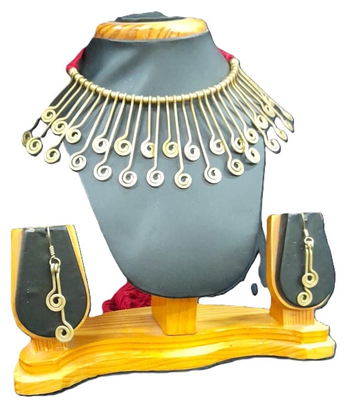 Dokra Necklace With Earrings